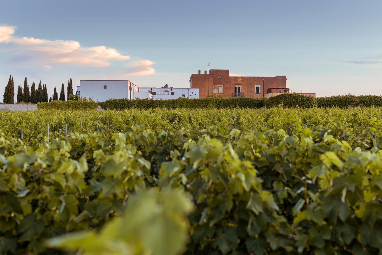 Tenuta Giardini Nuovi Novoli Exteriör bild