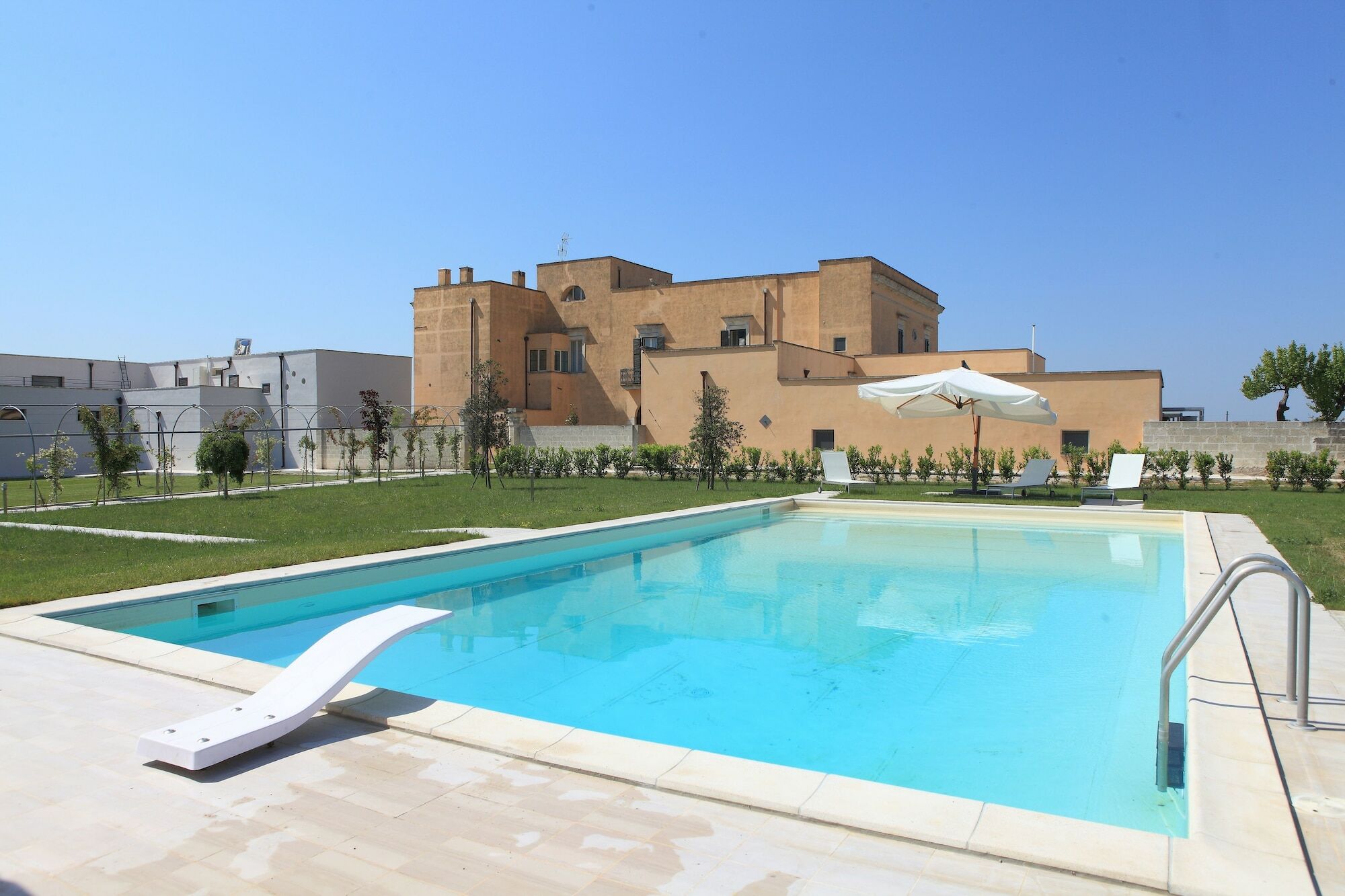 Tenuta Giardini Nuovi Novoli Exteriör bild